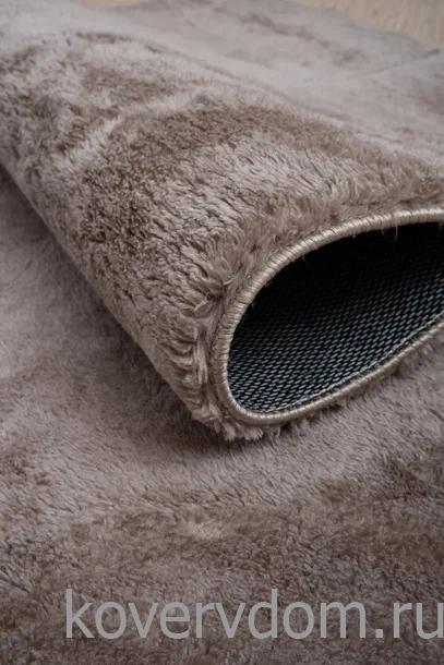 Ковер из искусственного меха Chic 1000A BROWN_3000 Ковер из искусственного меха Chic 1000A BROWN_3000